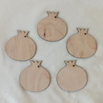 Wooden pomegranate shapes set of 5 for crafts, 8x8cm