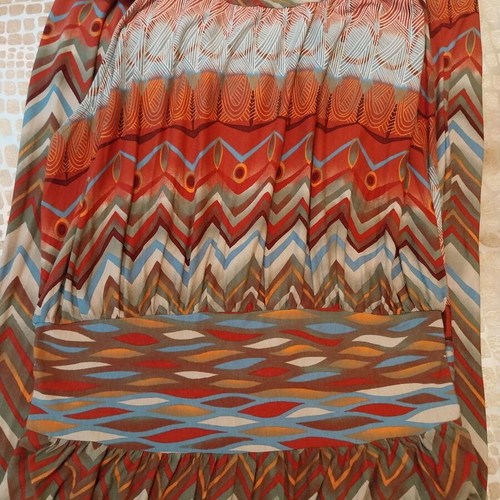 Raxevsky long dress like new with open back size L