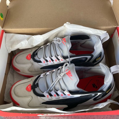 Nike Zoom 2K sneakers used, size 44.5, black and white