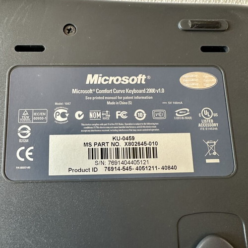 Microsoft Comfort Curve Keyboard 2000 v1.0 Model 1047 wired
