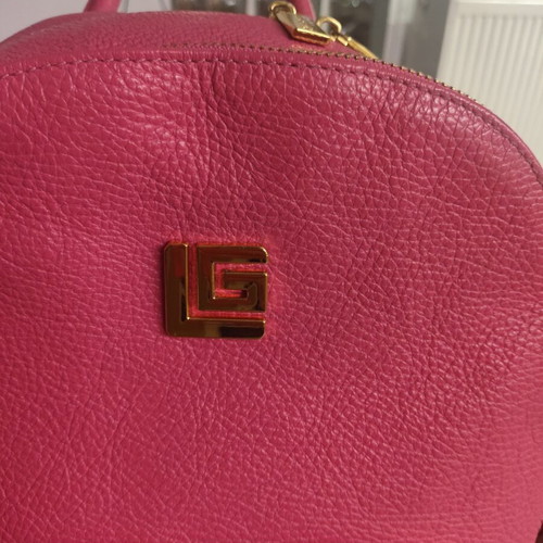 Guy Laroche backpack fuchsia like new