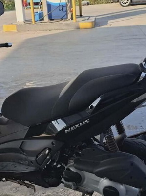Gilera Nexus 300cc 2010 σαν καινούργιο, επετειακή έκδοση