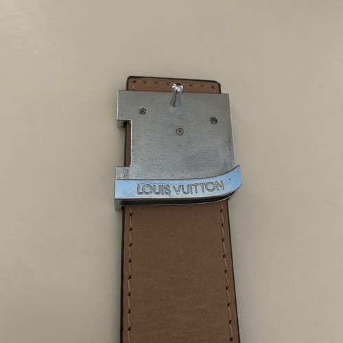 Louis Vuitton belt, modern design, brown, adjustable