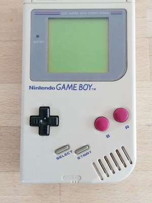 Nintendo Game Boy κλασική κονσόλα πρώτη έκδοση μεταχειρισμένη, για ανταλλακτικά