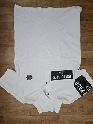 Polo shirt used, size small, white