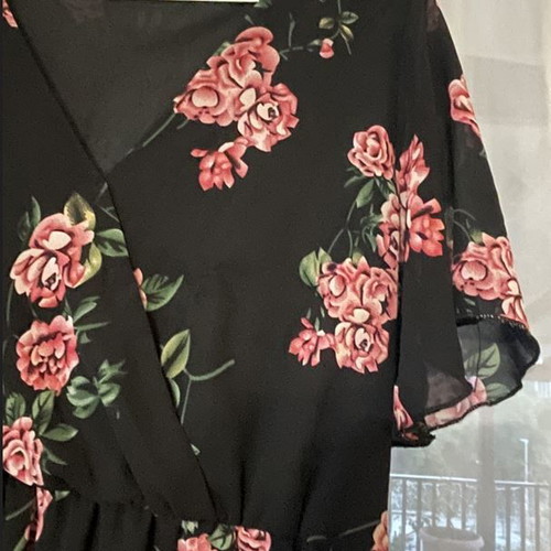 Floral midi dress Shein like new, black… - € 8,00
