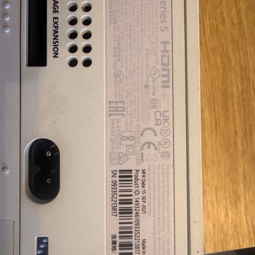 Xbox Series S 500GB console like new with controllers and accessories