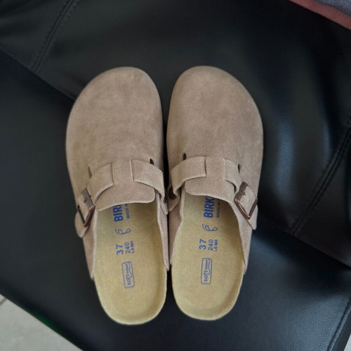 Birkenstock Boston Soft Footbed suede leather slippers size 37 EU like new beige