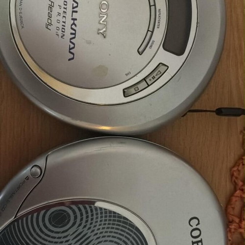 Walkman Coby CX-CD314 and Sony Discman D-EJ626CK used, bundle of 5