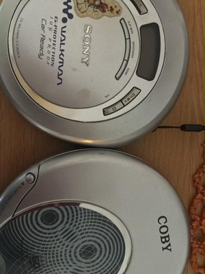 Walkman Coby CX-CD314 and Sony Discman D-EJ626CK used, bundle of 5