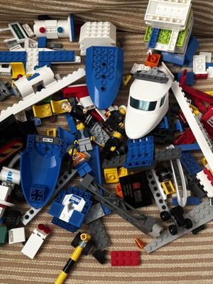 Lego airplane blocks and figures & Ausini City Mini Helicopter, 33 pieces