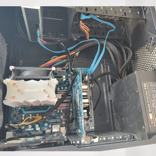 Desktop PC AMD FX-4130 Quad-Core like new, 8GB RAM, GT 730 2GB, 120GB SSD