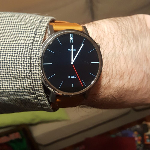 Motorola Moto 360 2nd Gen 46mm smartwatch like new