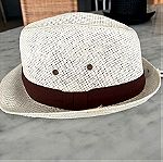  λευκό ψάθινο καπέλο
