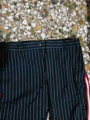Shorts like new, size L