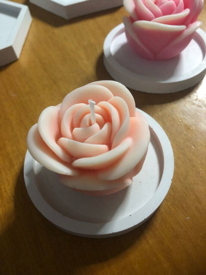 Rose candle new in plaster base