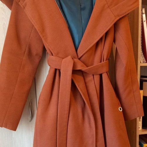 Lynne coat medium used, brown with large hood