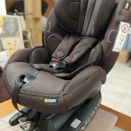BeSafe iZi Combi X4 ISOfix καθισματάκι αυτοκινήτου μεταχειρισμένο 0-18 κιλά