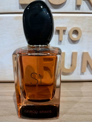 Άρωμα Si 50ml eau de Parfum σαν καινούργιο