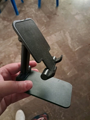 Foldable phone stand like new