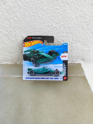 Hot Wheels Aston Martin Aramco Formula One Team 2026 καινούργιο