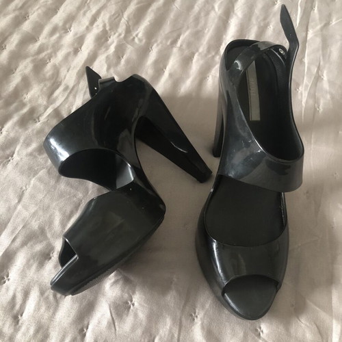 Melissa black sandals size 40 like new