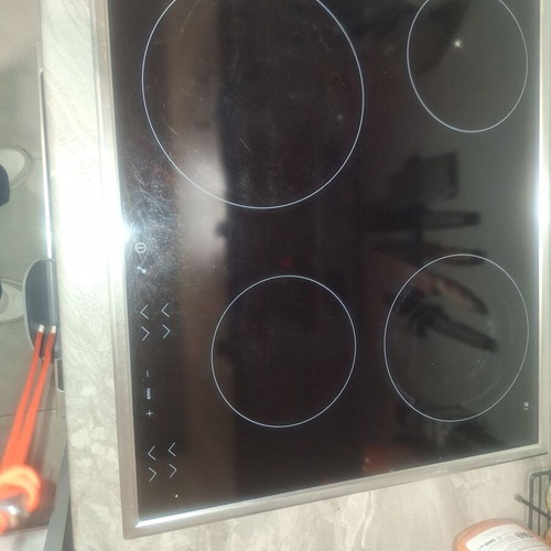 AEG hobs and Whirlpool oven like new
