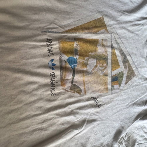 Set of two women's Adidas and Hollister t-shirts XS like new
