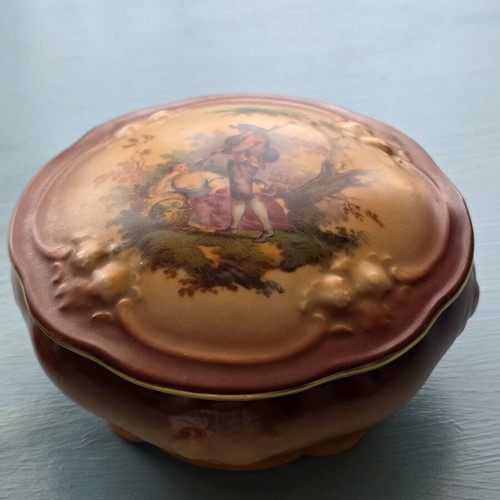 Altrohlau antique porcelain box, Rococo style