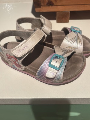 Geox Ariel sandals size 29 used, white and pink