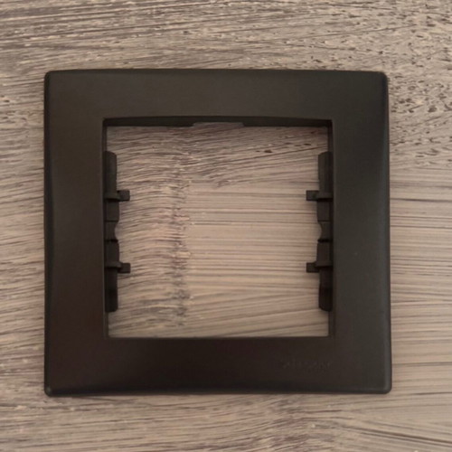 Schneider Sedna 1-Gang Frame, Slate Gray