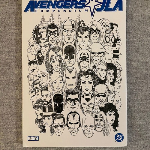 JLA/Avengers The Collector's Edition Slipcase HC used