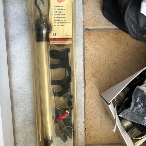 Car charger like new with gift new work lamp