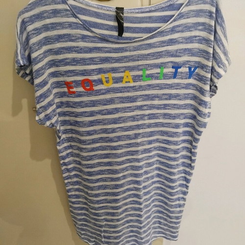 Striped navy t-shirt like new, size M 38 10, white and blue