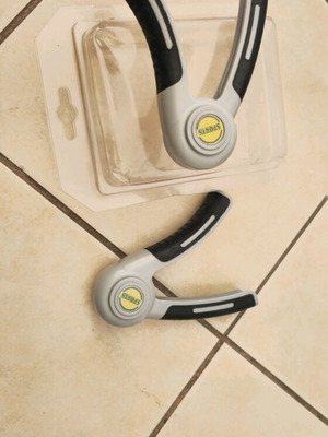 Hand grips for wrist and forearm exercise like new