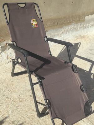 My Resort beach lounger like new, sturdy construction