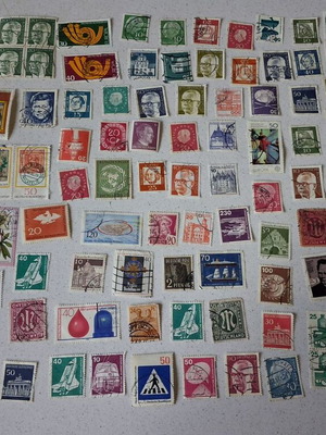 German stamps used, pack of 319 collectible vintage pieces