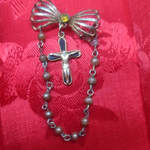Pin with cross used