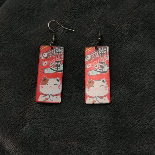 Earrings with cat design new, red