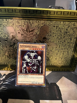Summoned Skull Speed Duel like new with sleeve