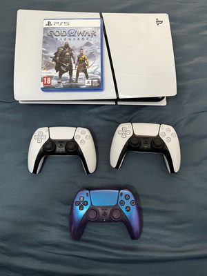 Sony PlayStation 5 като нов с God Of War Ragnarok и 3 контролера