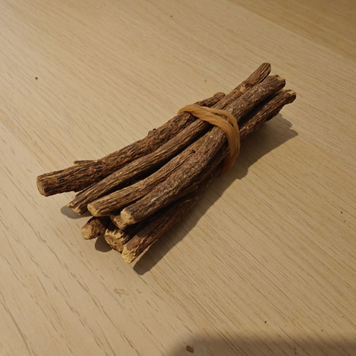 Liquorice root 10 pieces new