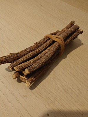 Liquorice root 10 pieces new