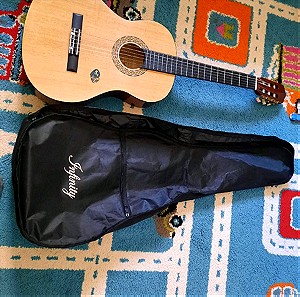 Κλασική κιθάρα κανονική για αρχάριους Infiniti πολύ καλή κιθάρα που συστήνουν και οι δάσκαλοι