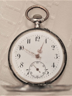 Silver pocket watch collectible 1800s used