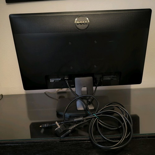 Dell 21-inch monitor used with connection and power cables