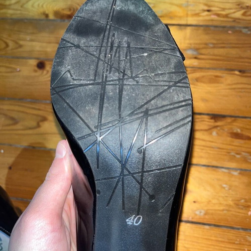 Black pumps Greek made like new, size 40, 7 cm heel