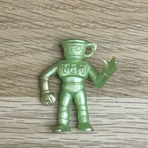 Alien figure green pearl used