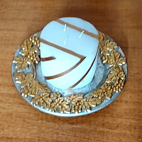 Christmas plate with candle new