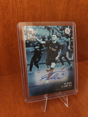 Topps Simplicidad Aleix Garcia Bayer Leverkusen autograph numbered 35/99 like new